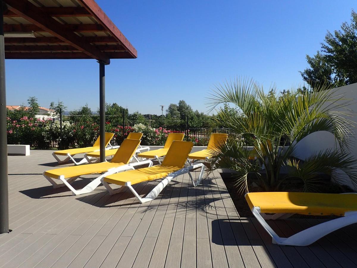 Les Jardins D'Athena Aparthotel Éguilles Exteriör bild